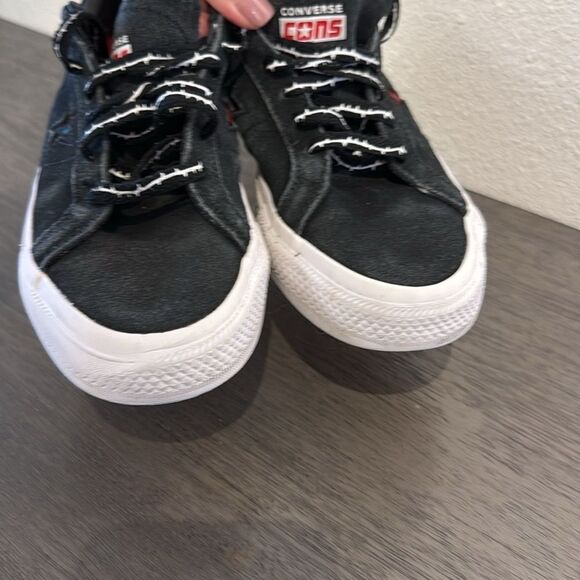 Converse One Star Pro Roses A01579C Black Red Suede Skateboard size 5.5 mens - Picture 8 of 11